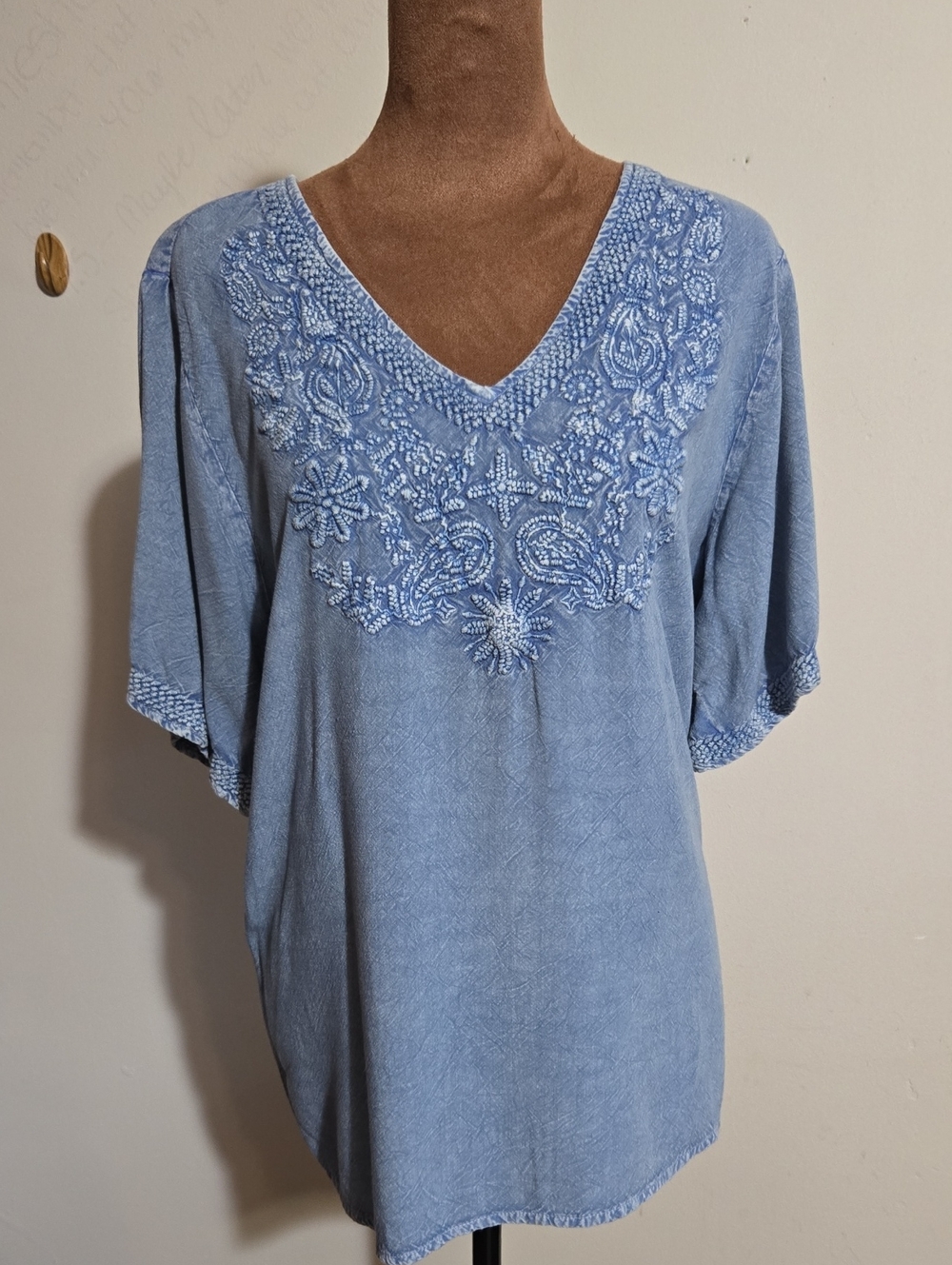 T69 Solitaire Chambray Peasant Blouse Monochrome Floral Embroidery Mineral Wash